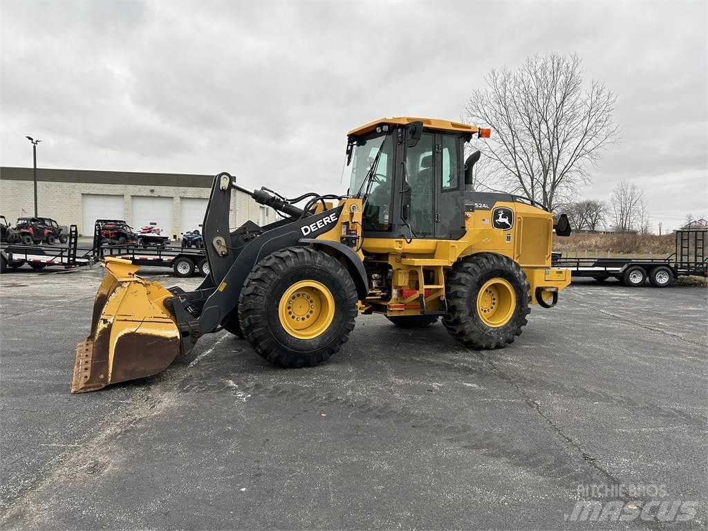 John Deere 524L Naudoti ratiniai krautuvai