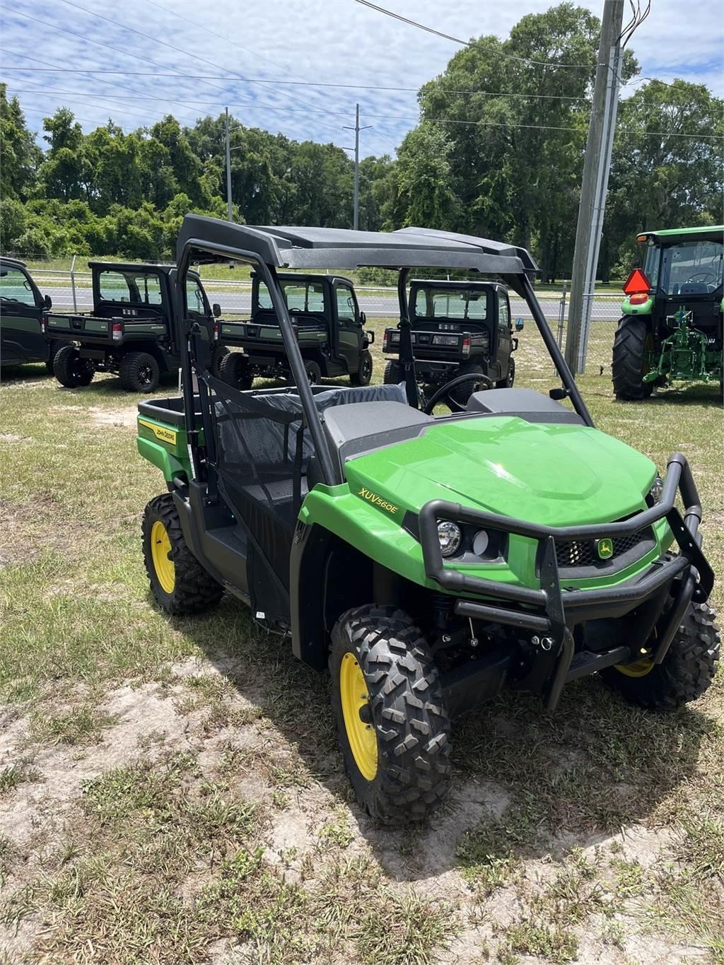 John Deere 560E Specializuotos paskirties technika