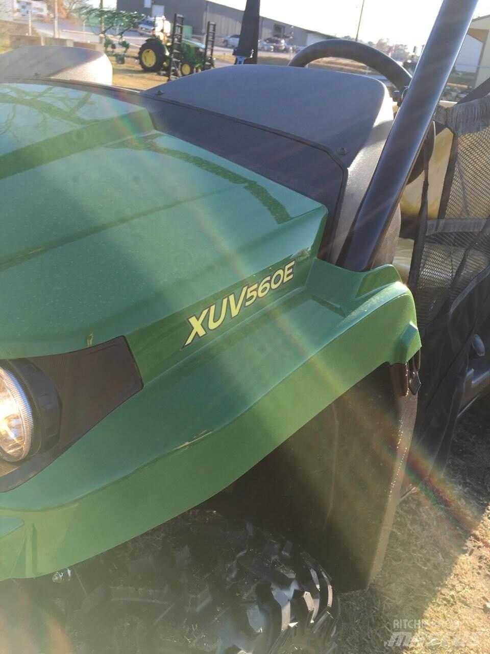 John Deere 560E Specializuotos paskirties technika