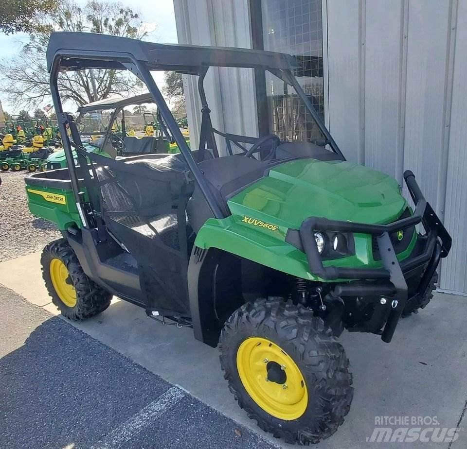 John Deere 560E Specializuotos paskirties technika