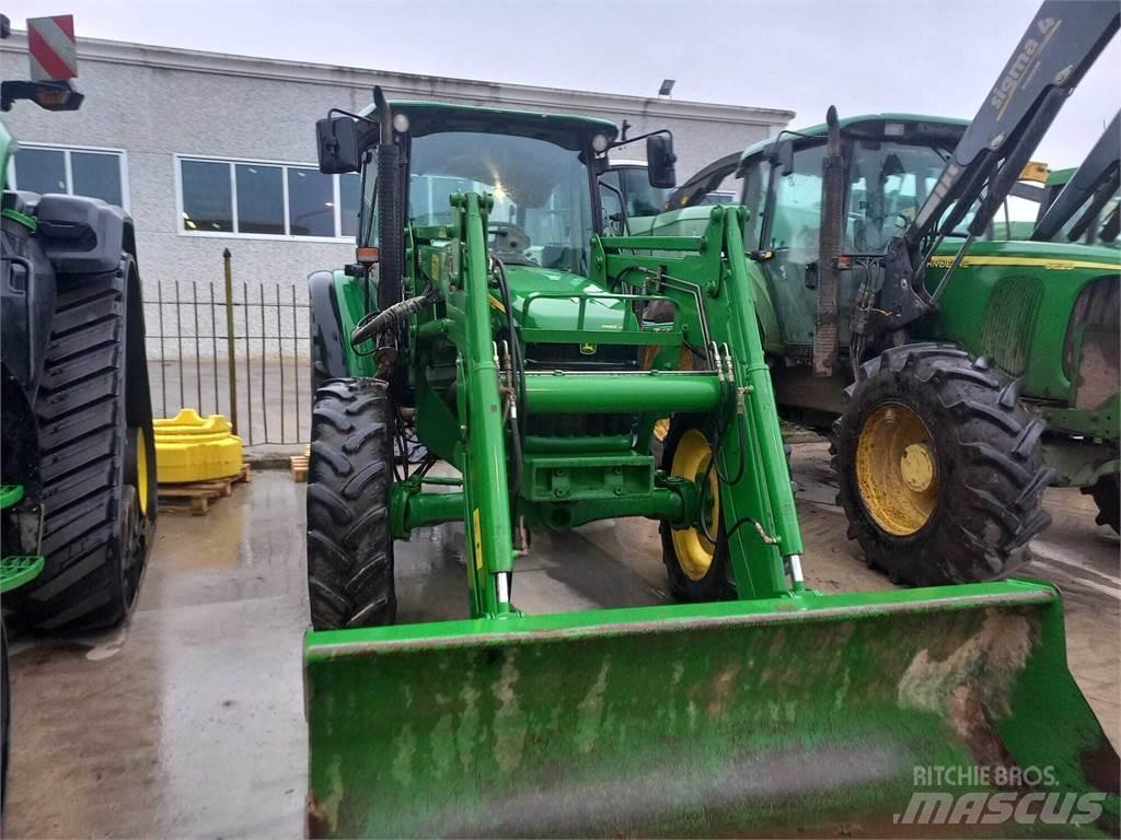 John Deere 5720 Traktoriai