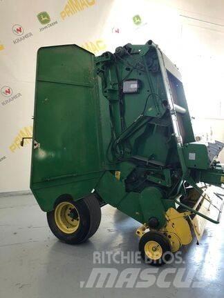 John Deere 590 Ritinių presai