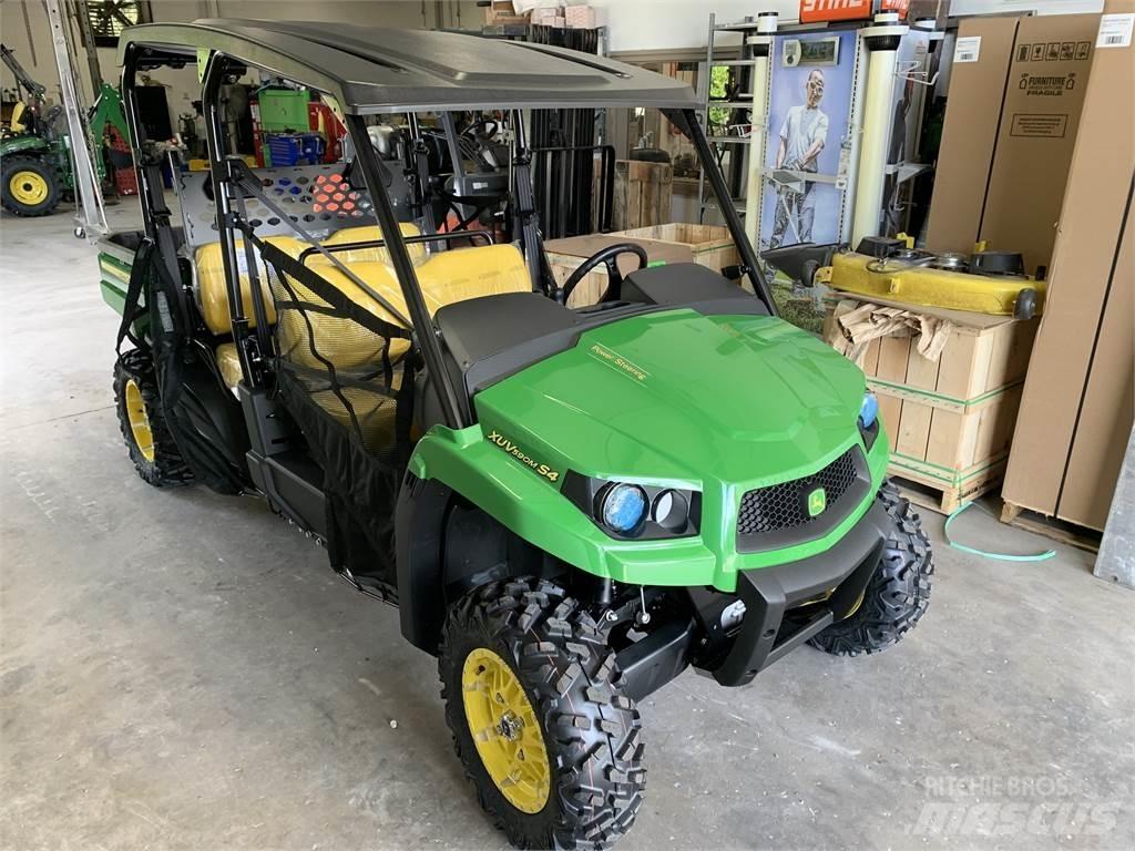 John Deere 590M Specializuotos paskirties technika