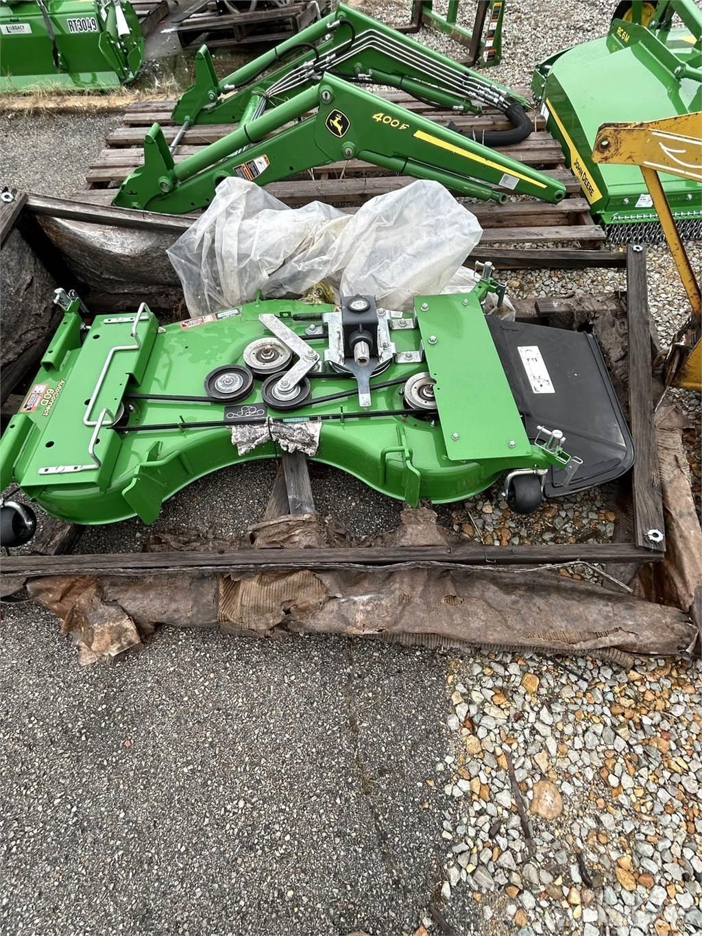 John Deere 60D Šienapjovės