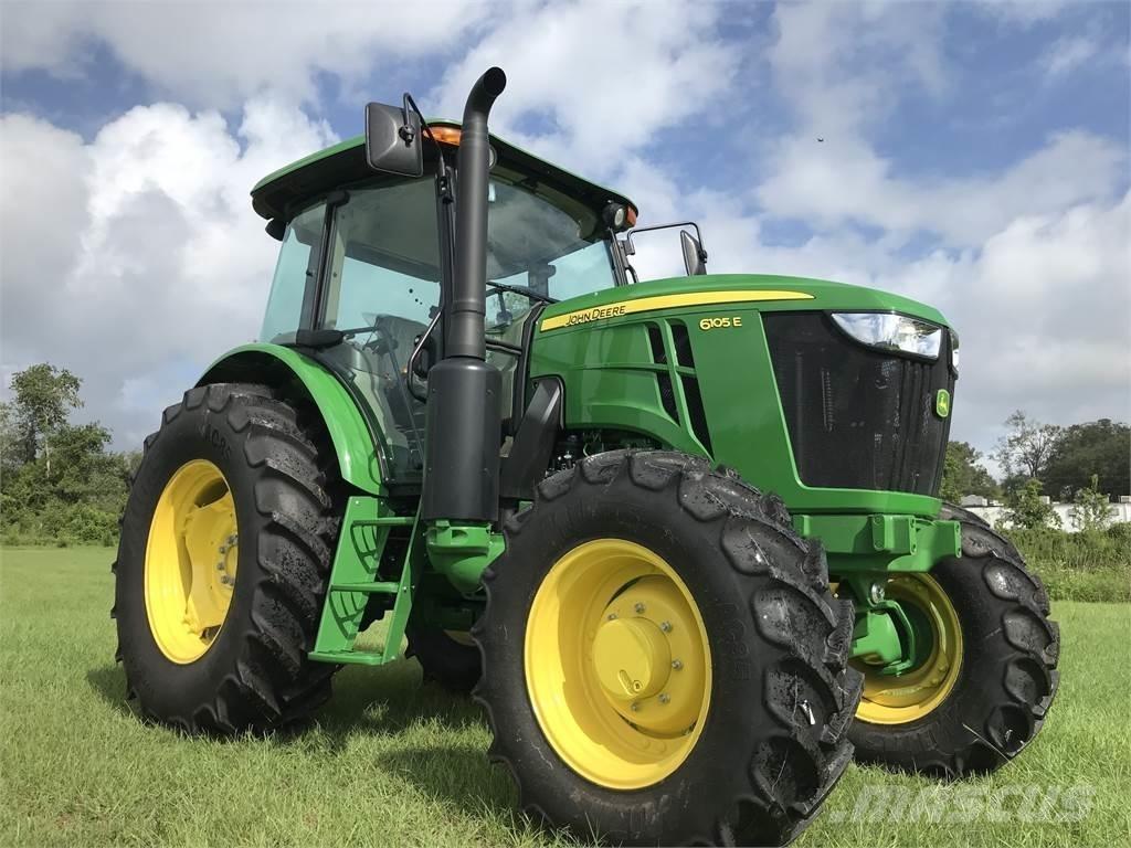 John Deere 6105E Traktoriai