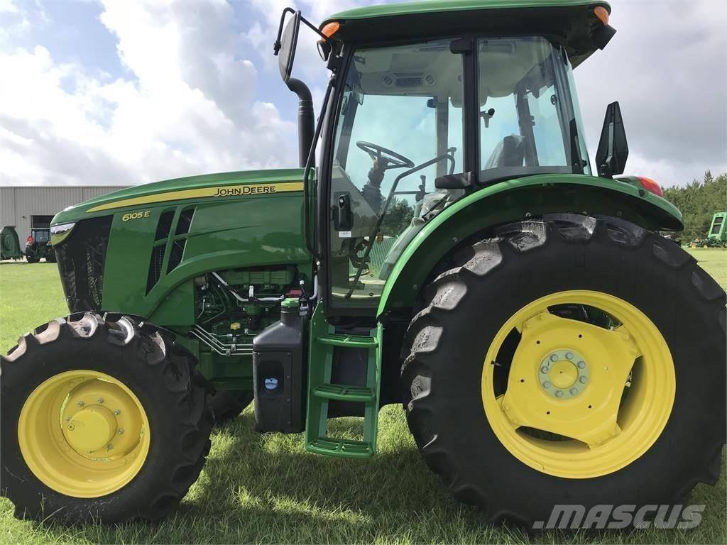 John Deere 6105E Traktoriai
