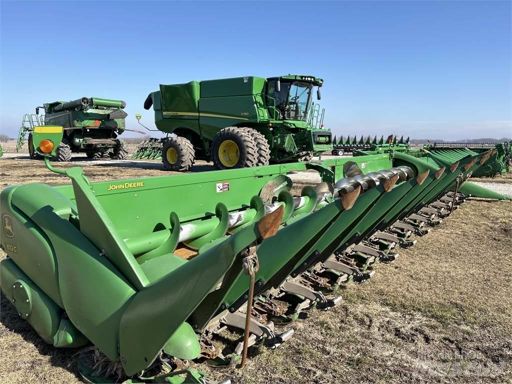 John Deere 612C Derliaus nuėmimo kombainų priedai