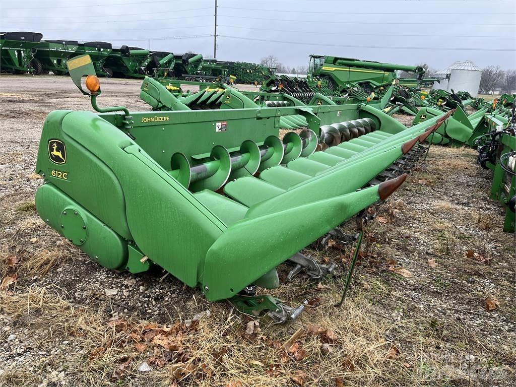 John Deere 612C Derliaus nuėmimo kombainų priedai