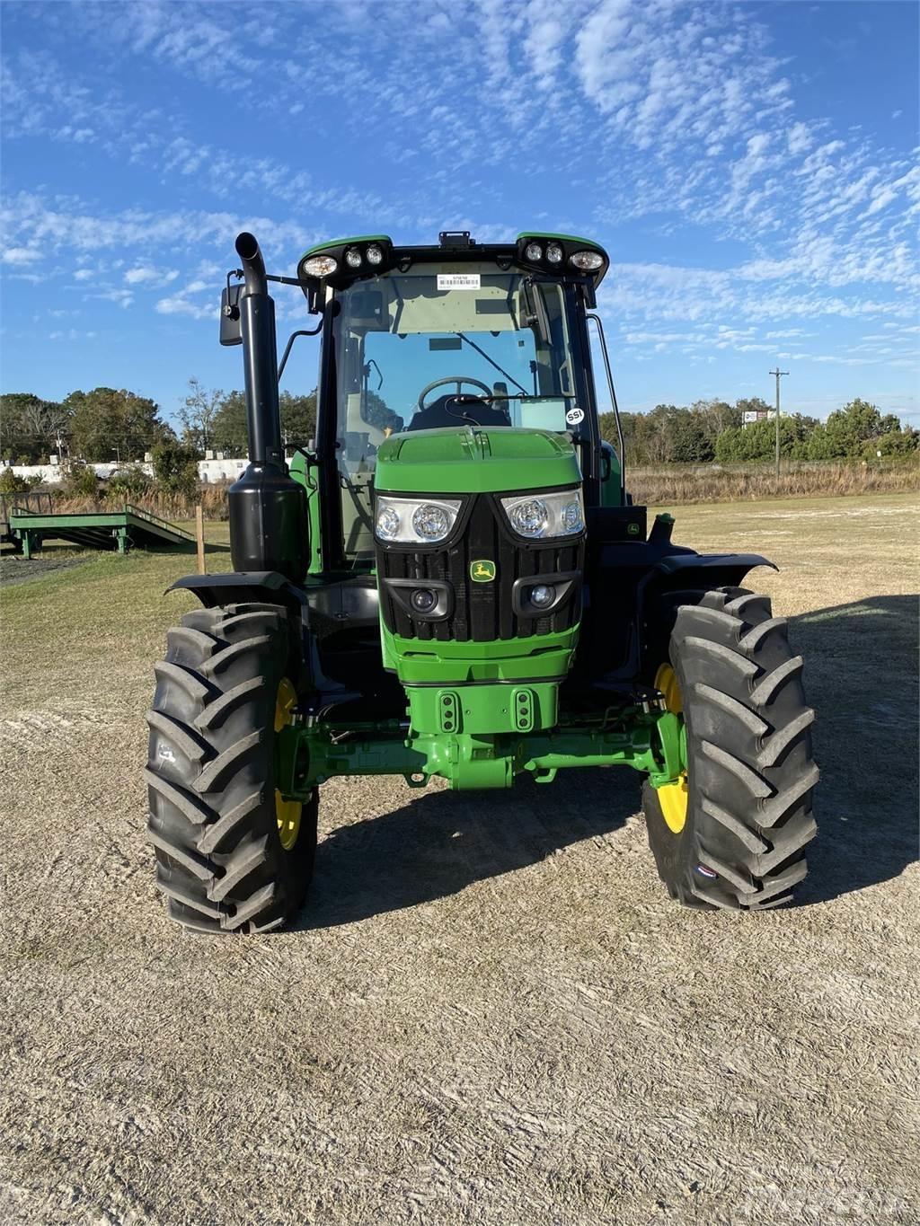 John Deere 6155M Traktoriai