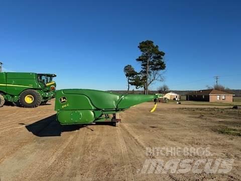 John Deere 616C Derliaus nuėmimo kombainų priedai