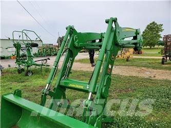 John Deere 620R Traktoriai