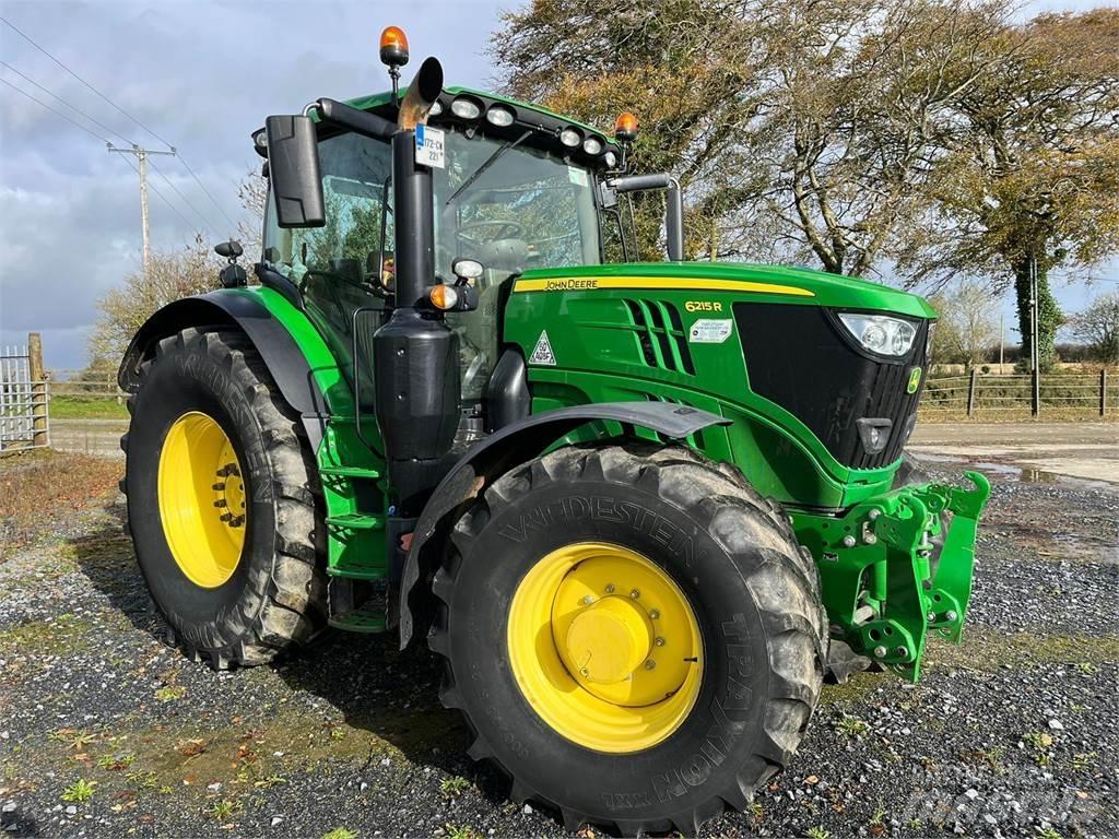 John Deere 6215R Traktoriai