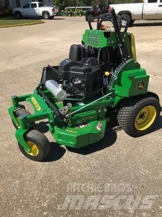 John Deere 636M Sodo traktoriukai-vejapjovės