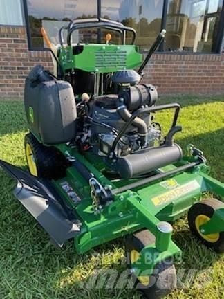 John Deere 636M Sodo traktoriukai-vejapjovės