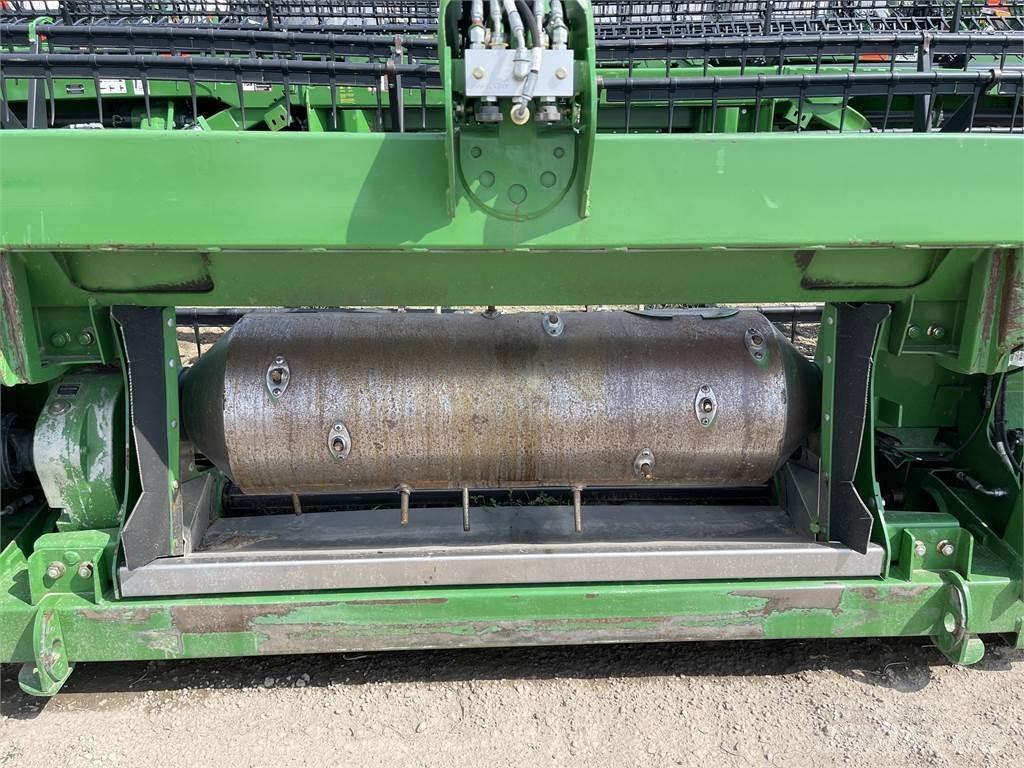 John Deere 640FD Derliaus nuėmimo kombainų priedai