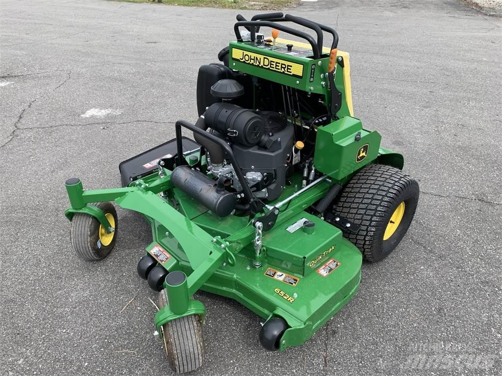 John Deere 652R Sodo traktoriukai-vejapjovės