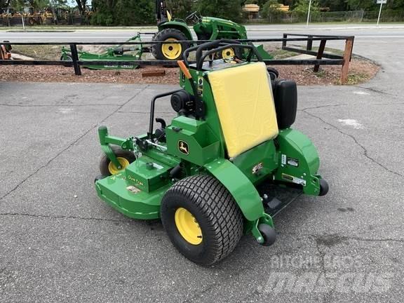 John Deere 652R Sodo traktoriukai-vejapjovės