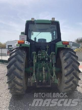 John Deere 6910 Traktoriai