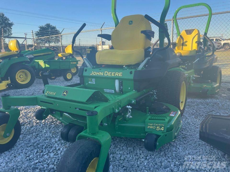 John Deere 720E Žoliapjovės su lankstiniu vairavimo mechanizmu