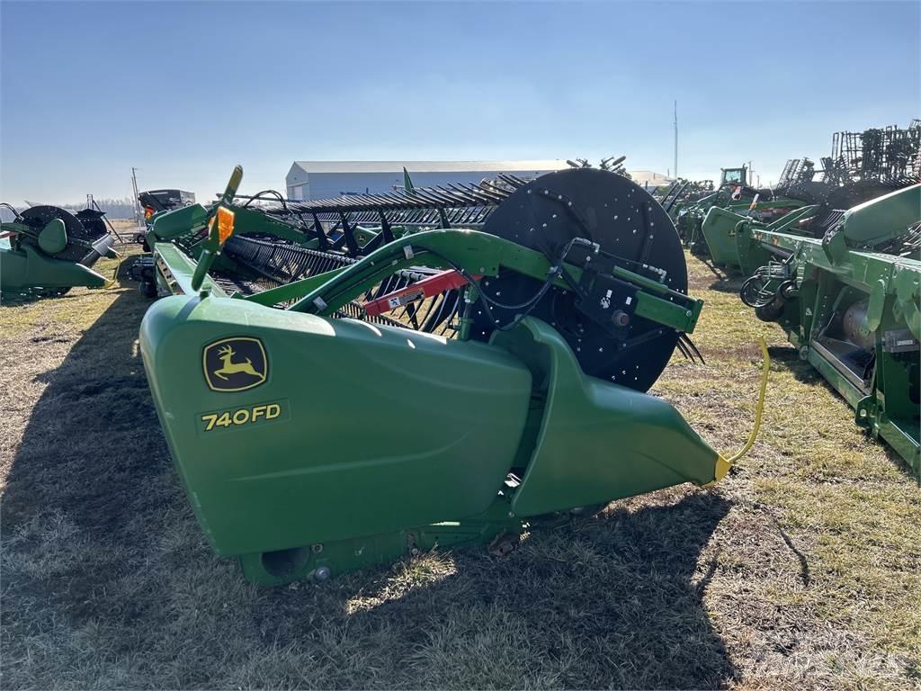 John Deere 740FD Derliaus nuėmimo kombainų priedai