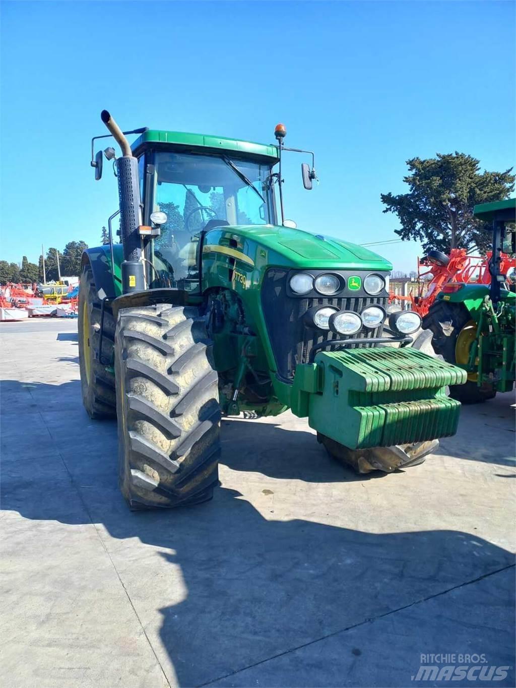 John Deere 7820 Traktoriai