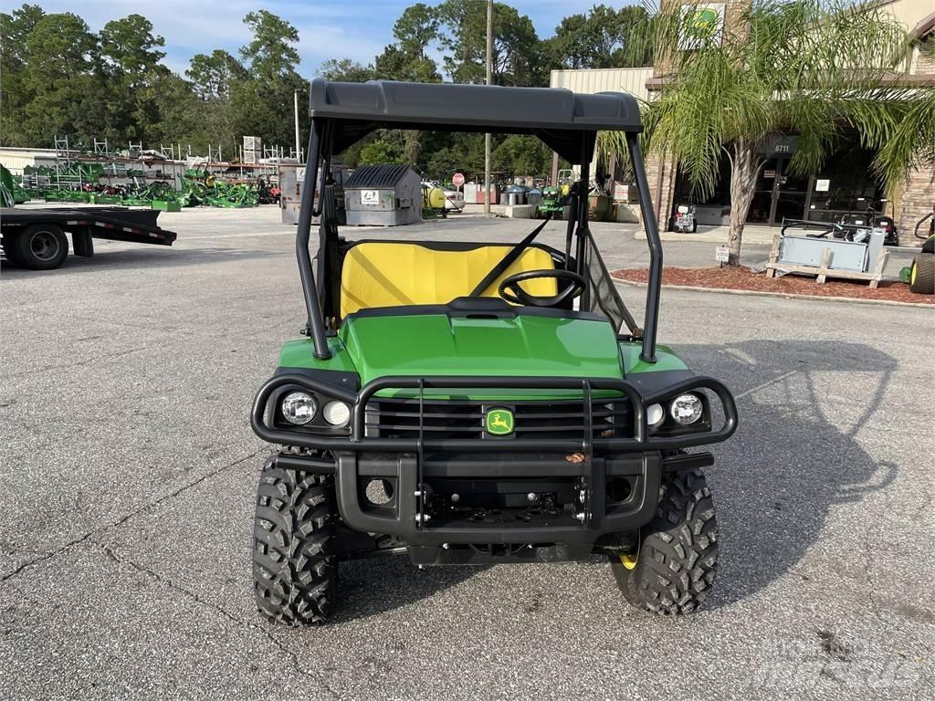 John Deere 815E Specializuotos paskirties technika