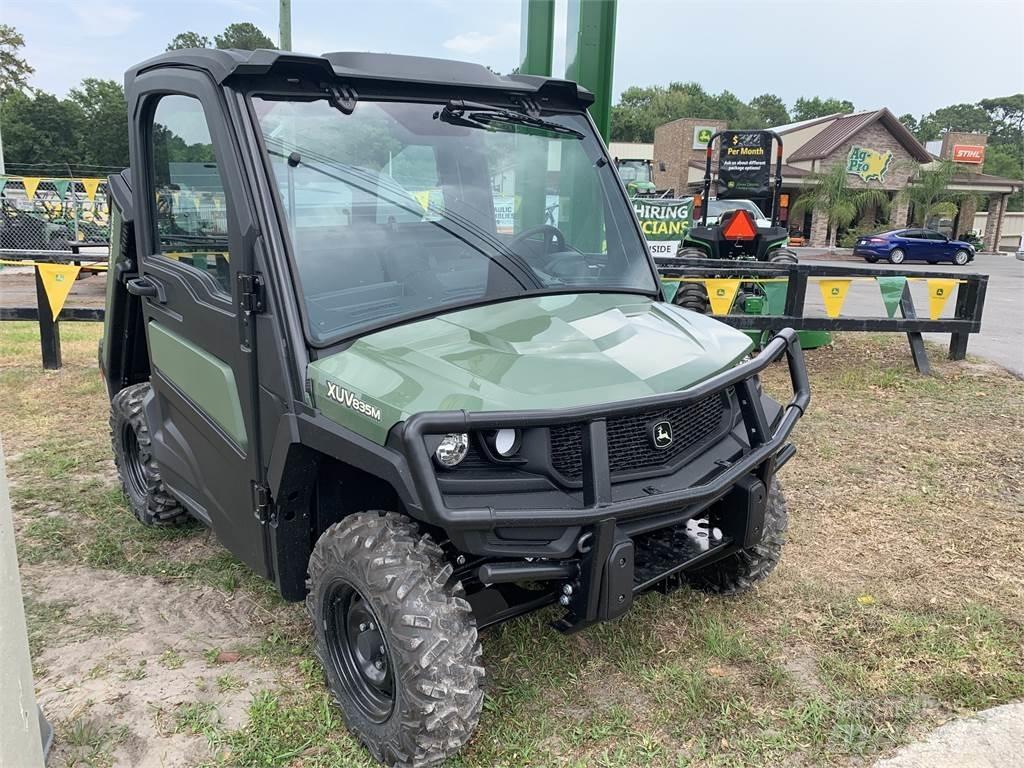 John Deere 835M Specializuotos paskirties technika