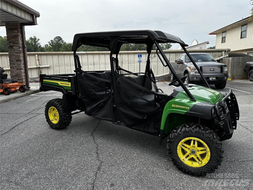 John Deere 855M Specializuotos paskirties technika