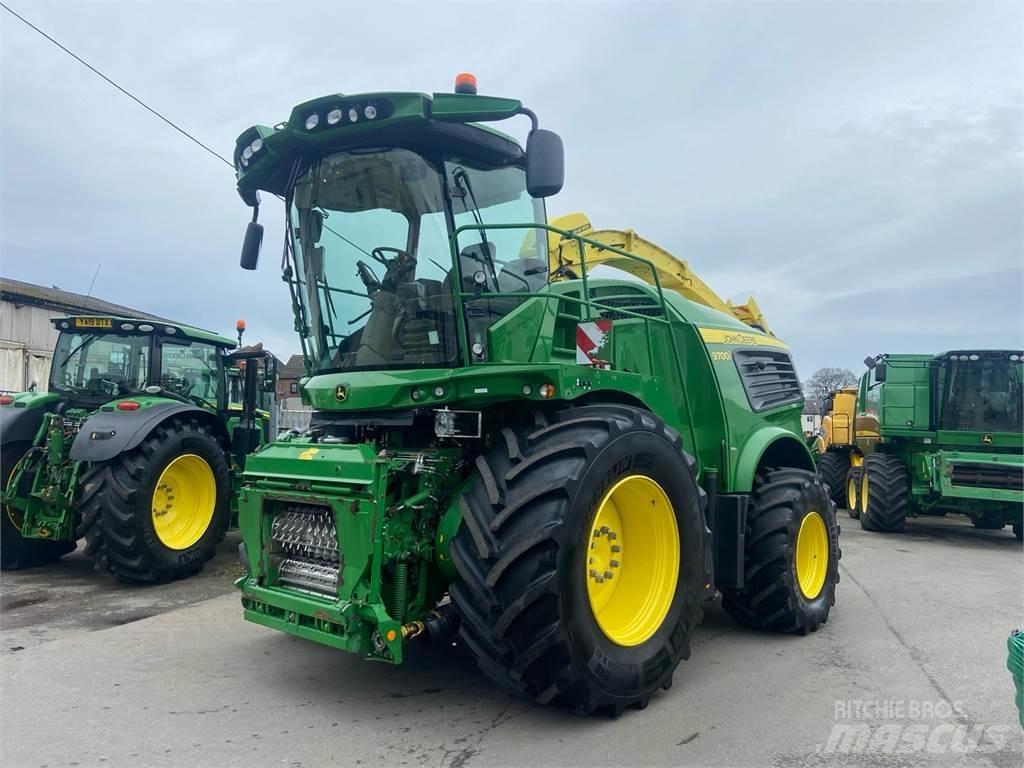 John Deere 9700 Pašarų kombainai