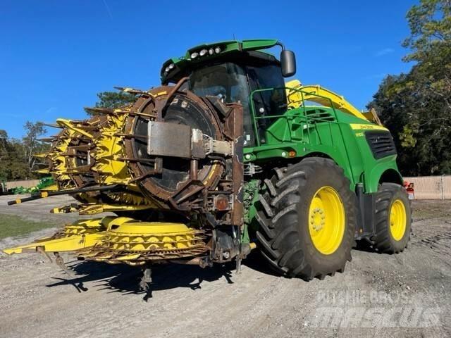 John Deere 9900 Pašarų kombainai