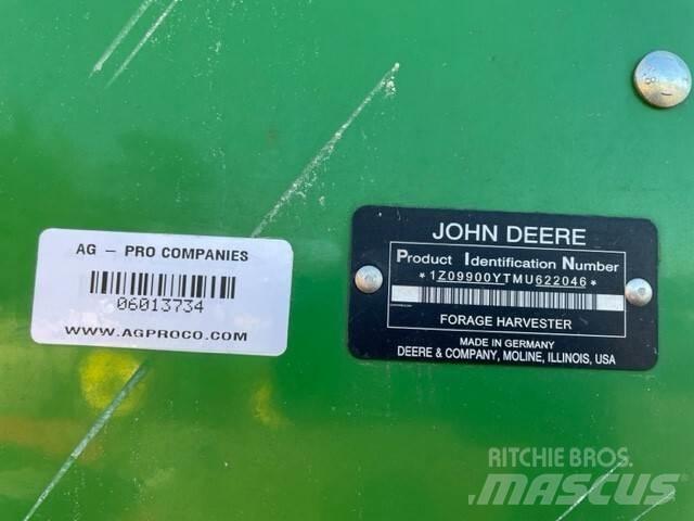 John Deere 9900 Pašarų kombainai