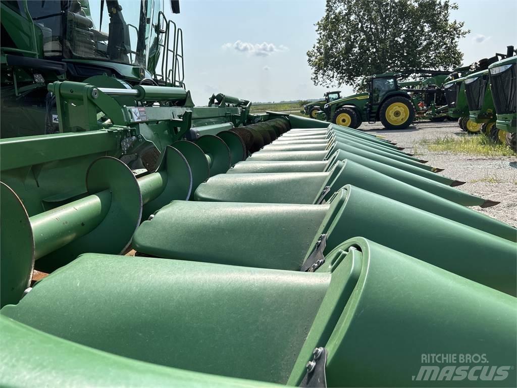 John Deere C12F Derliaus nuėmimo kombainų priedai