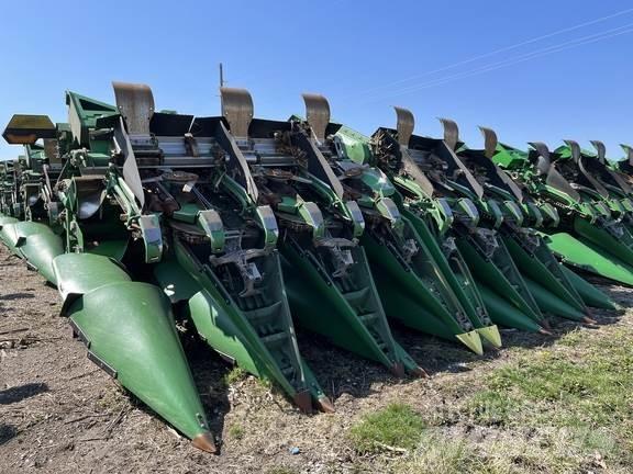 John Deere C12F Derliaus nuėmimo kombainų priedai