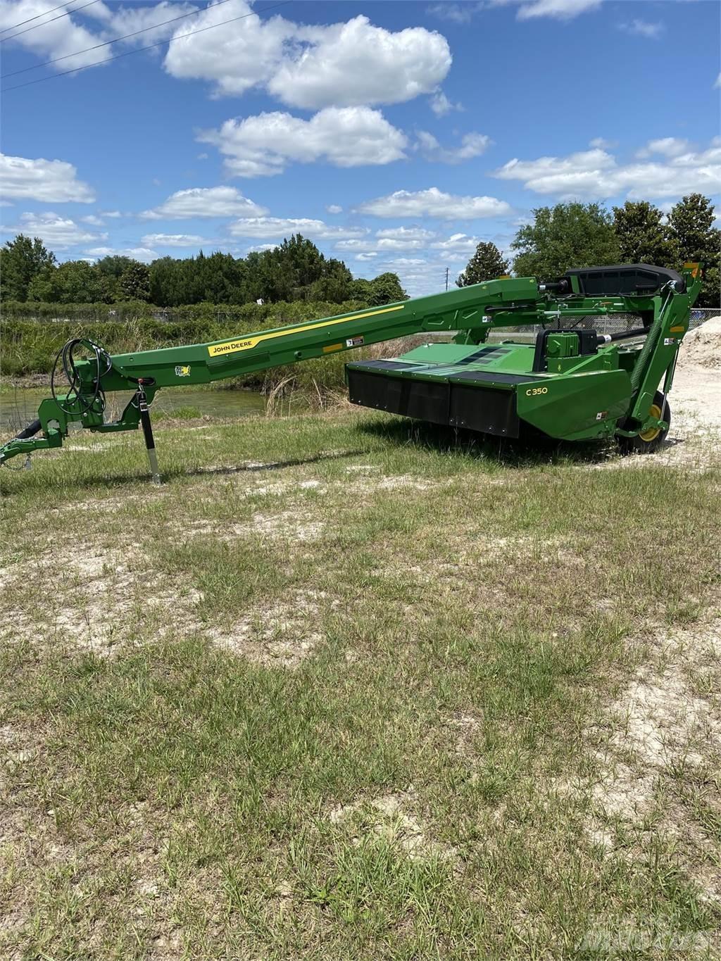 John Deere C350 Formuojančios žoliapjovės