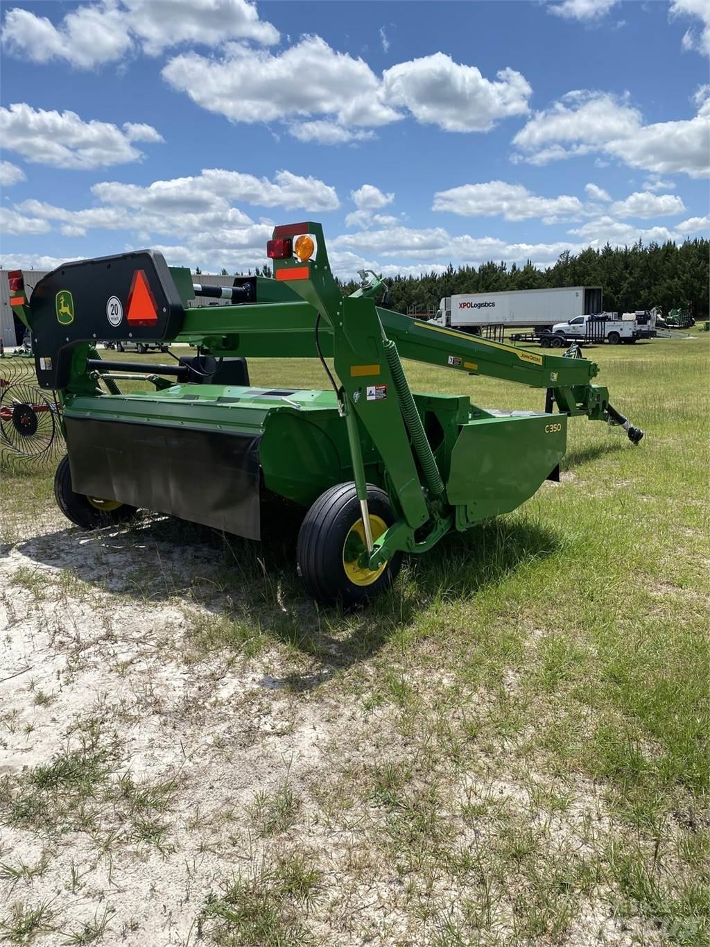 John Deere C350 Formuojančios žoliapjovės
