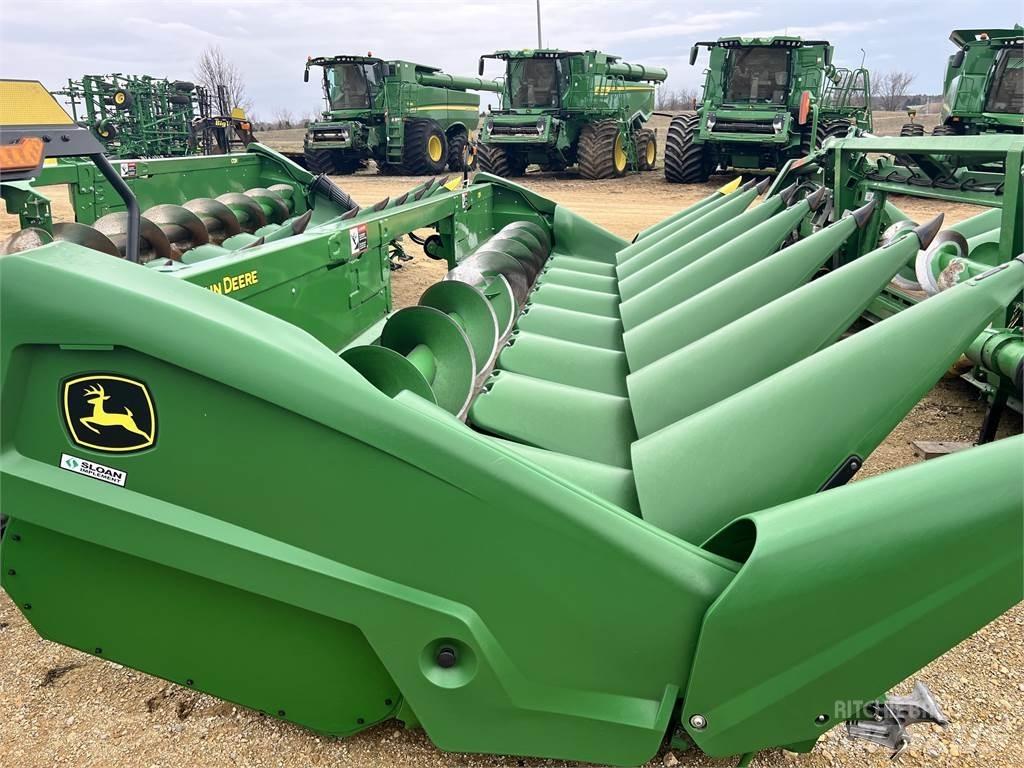 John Deere C8R Derliaus nuėmimo kombainų priedai