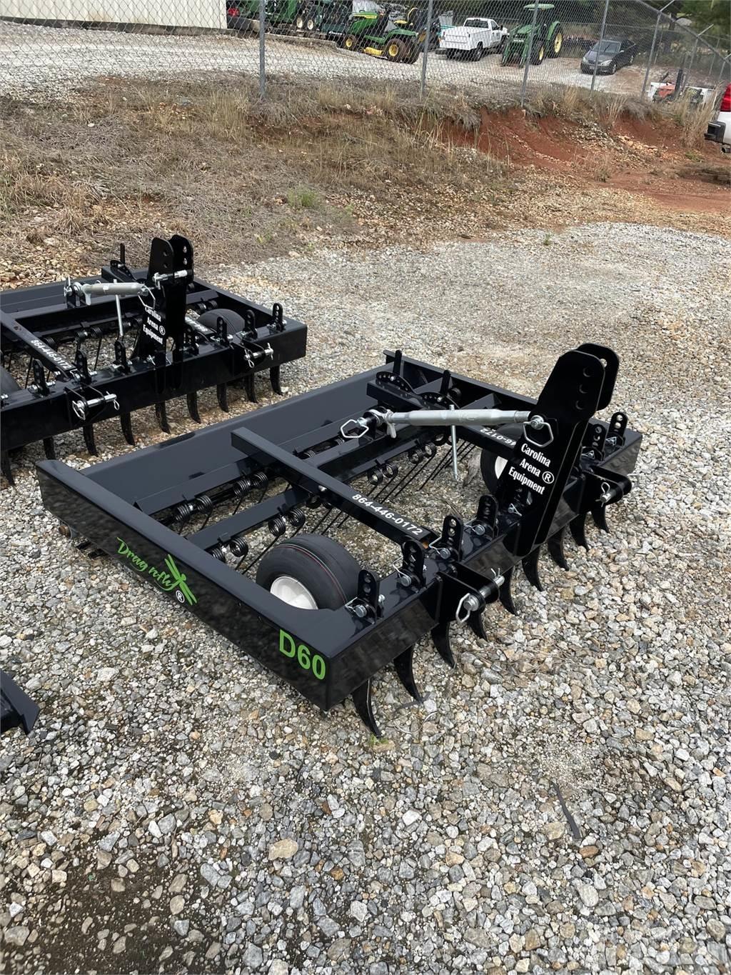 John Deere D60 Sunkiosios lauko akėčios