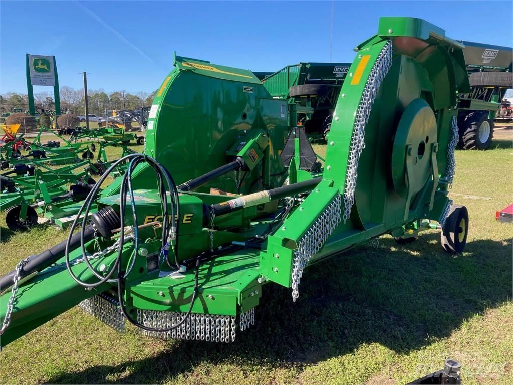 John Deere FC15E Ryšulių smulkinimo, pjaustymo ir išvyniojimo įrenginiai