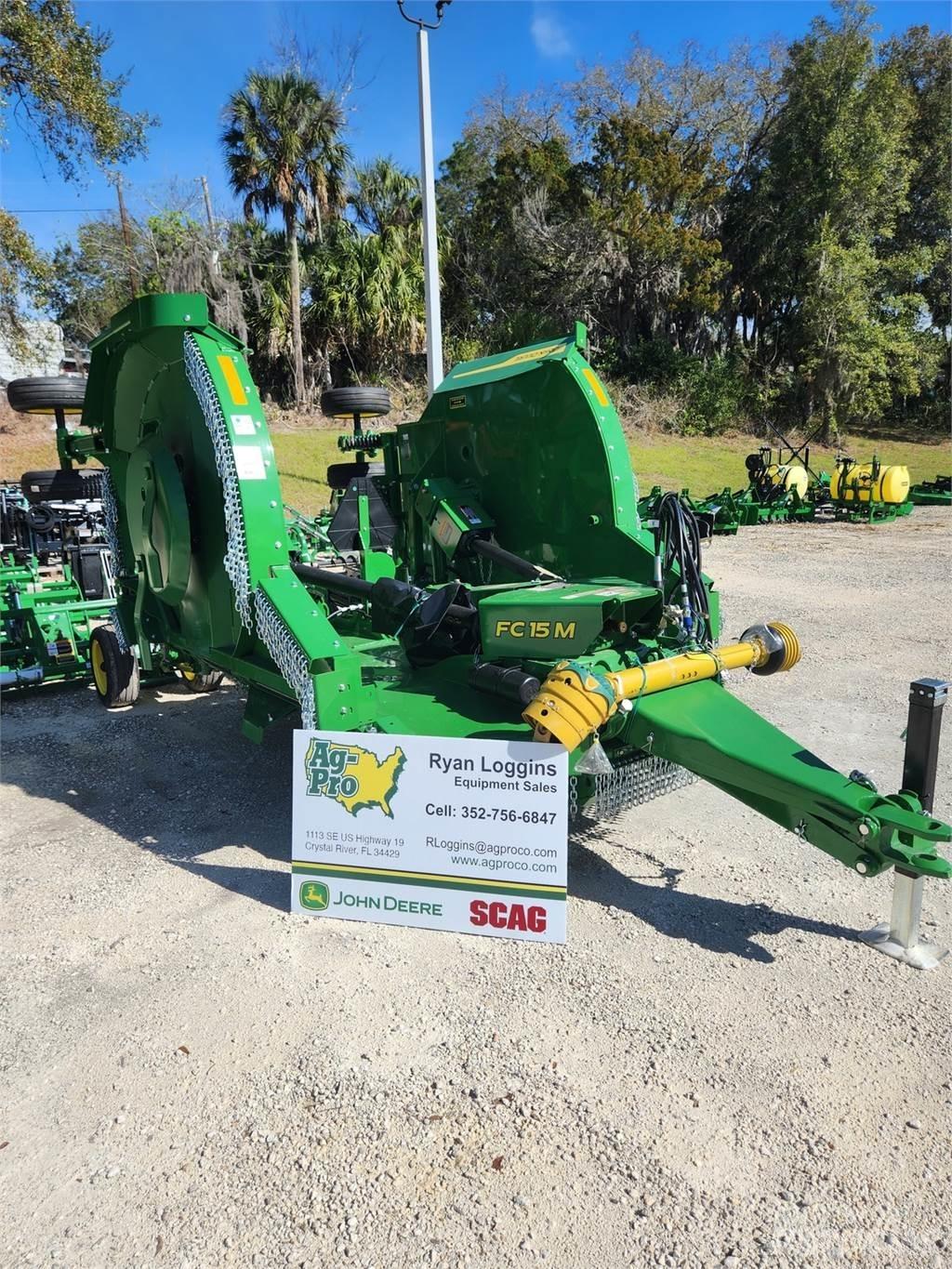 John Deere FC15M Ryšulių smulkinimo, pjaustymo ir išvyniojimo įrenginiai