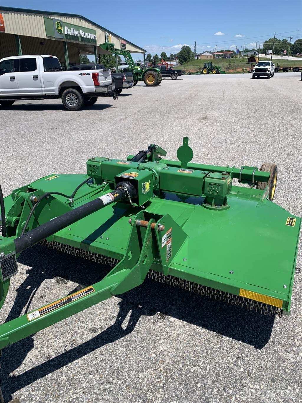 John Deere MX8 Ryšulių smulkinimo, pjaustymo ir išvyniojimo įrenginiai