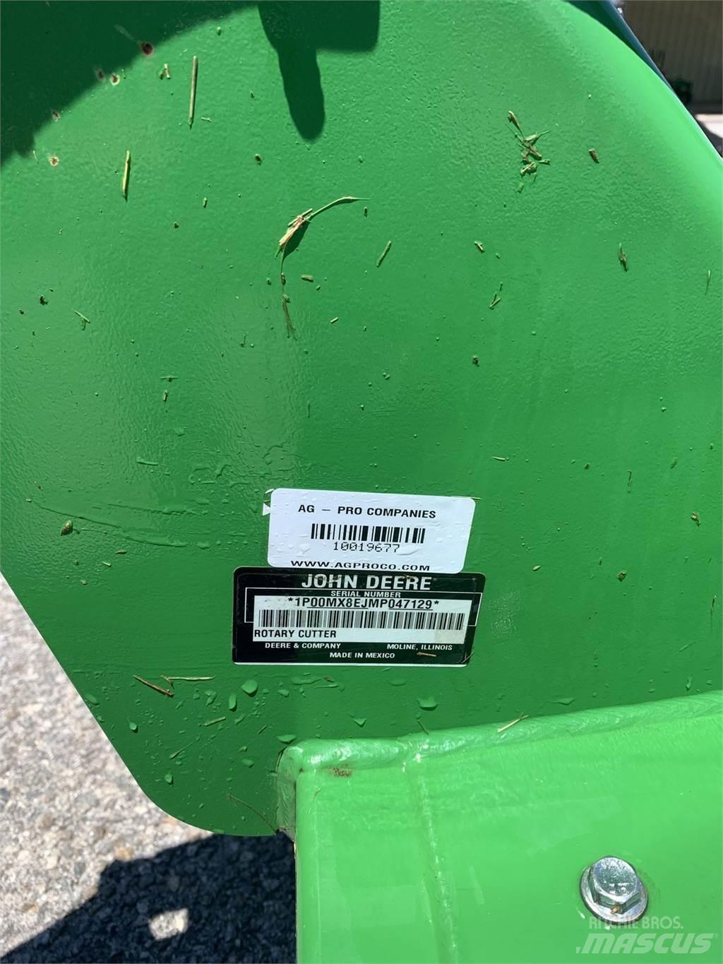 John Deere MX8 Ryšulių smulkinimo, pjaustymo ir išvyniojimo įrenginiai
