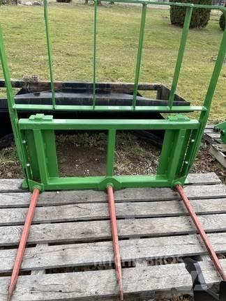 John Deere NA Ryšulių smulkinimo, pjaustymo ir išvyniojimo įrenginiai