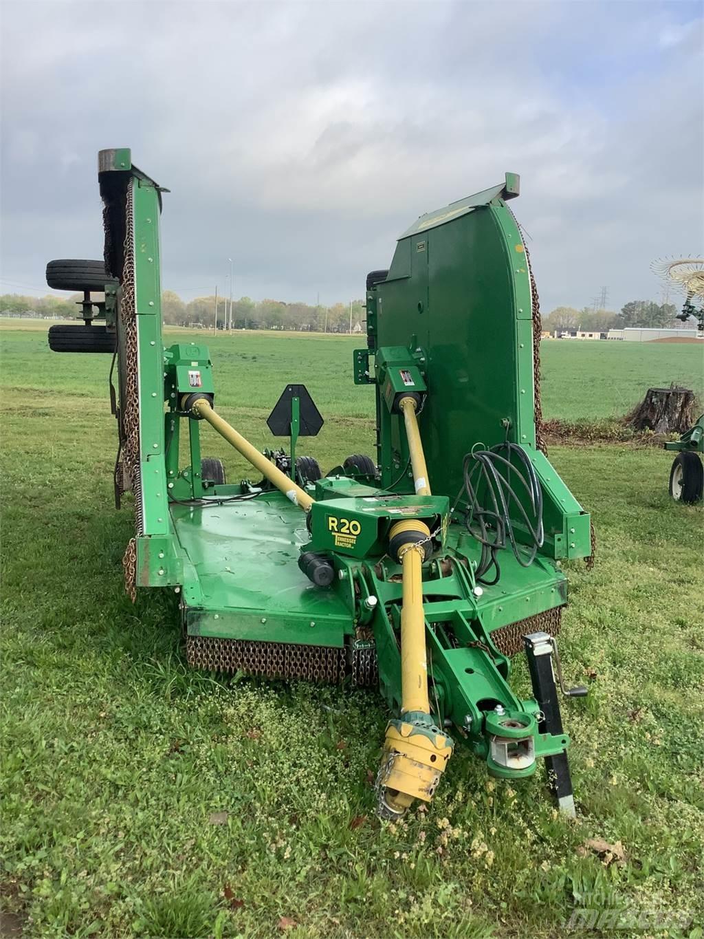 John Deere R20 Ryšulių smulkinimo, pjaustymo ir išvyniojimo įrenginiai