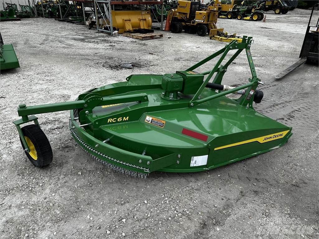 John Deere RC6M Ryšulių smulkinimo, pjaustymo ir išvyniojimo įrenginiai