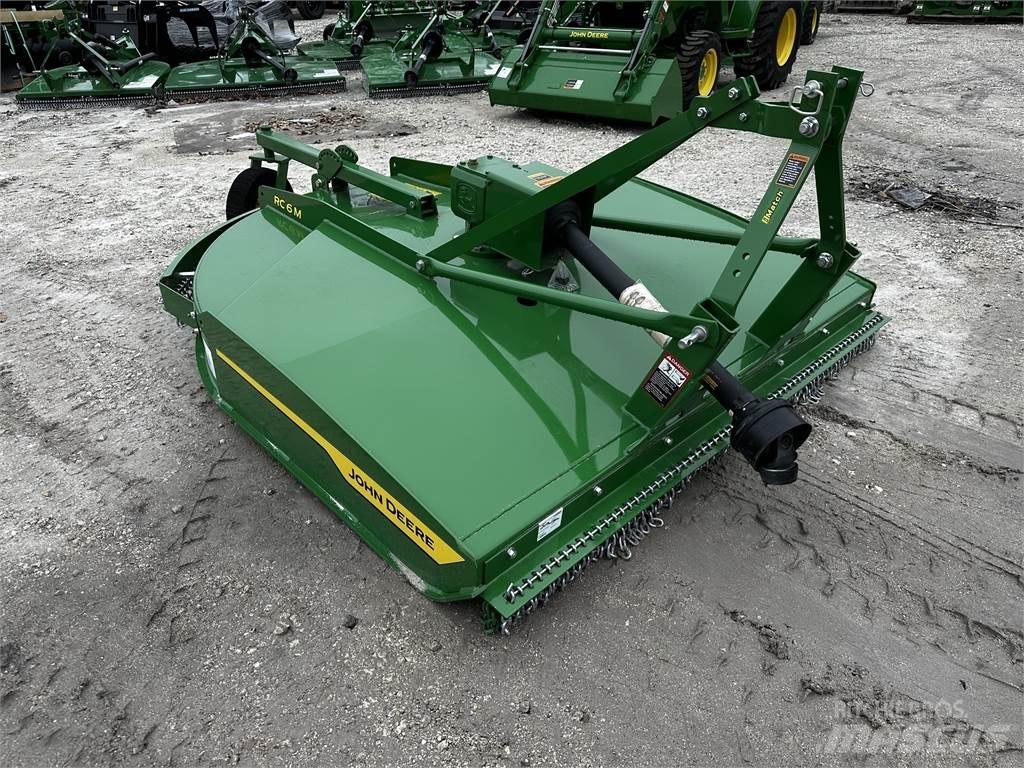 John Deere RC6M Ryšulių smulkinimo, pjaustymo ir išvyniojimo įrenginiai