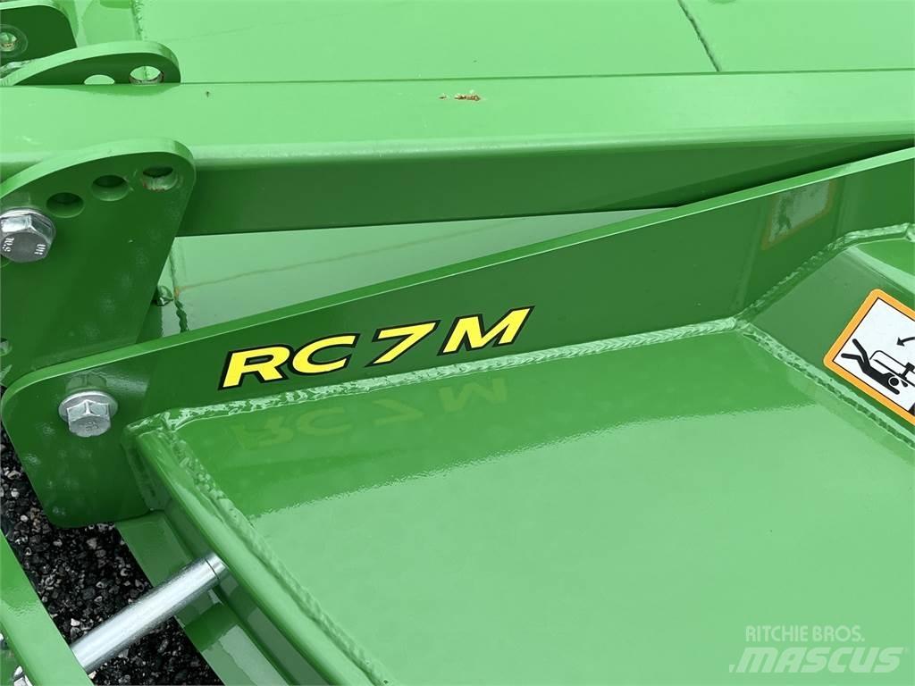 John Deere RC7M Ryšulių smulkinimo, pjaustymo ir išvyniojimo įrenginiai