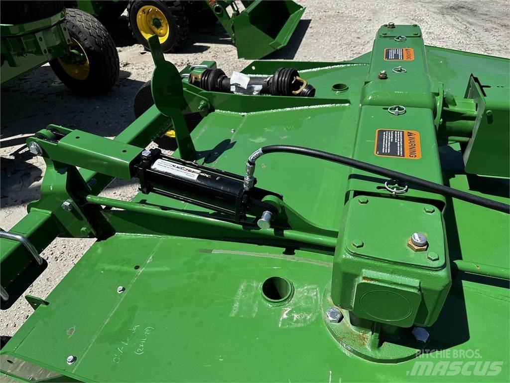 John Deere RC8M Ryšulių smulkinimo, pjaustymo ir išvyniojimo įrenginiai