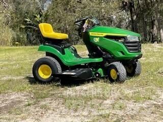 John Deere S100 Sodo traktoriukai-vejapjovės