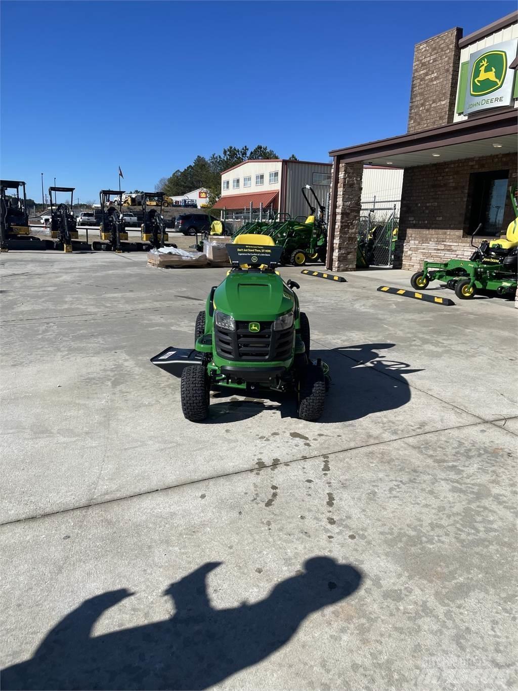 John Deere S110 Sodo traktoriukai-vejapjovės