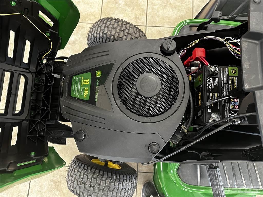 John Deere S110 Sodo traktoriukai-vejapjovės